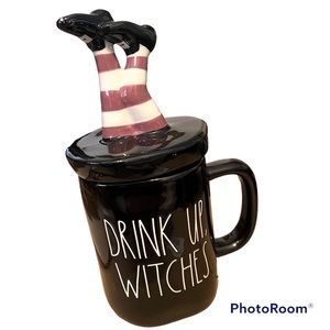 NWT Rae Dunn DRINK UP, WITCHES Mug with Topper